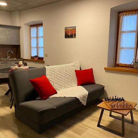 Apartmaji In Sobe Odlicna Hisa Штанєл Екстер'єр фото